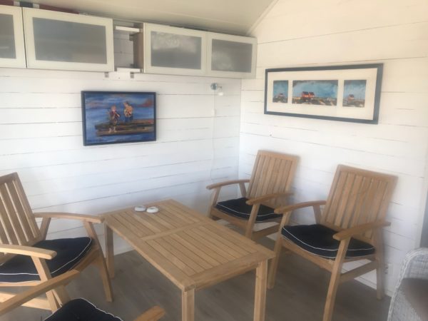 Sommerdag på brygga (solgt) - akryl på lerret - Image 2